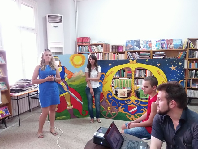 Среща-разговор с Роси Михова за новата ѝ книга "ТРИМА НАСАМЕ. Задочни разговори с Макс Фриш"