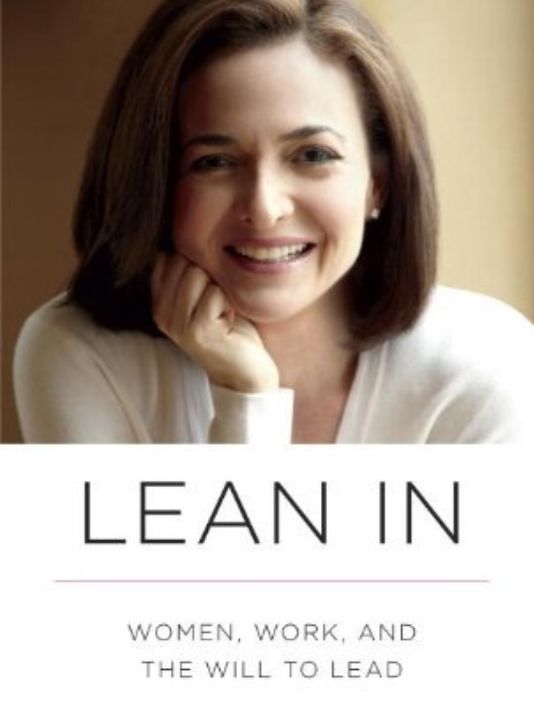 Среща-разговор с Роси Михова за новата ѝ книга "ТРИМА НАСАМЕ. Задочни разговори с Макс Фриш"