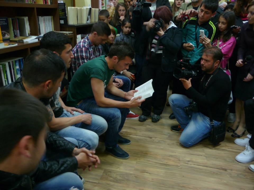 POIESIS/POLEMOS: Боряна Кацарска за поезията на Цочо Бояджиев