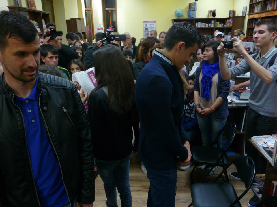 POIESIS/POLEMOS: Боряна Кацарска за поезията на Цочо Бояджиев