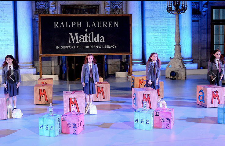 Среща-разговор с Роси Михова за новата ѝ книга "ТРИМА НАСАМЕ. Задочни разговори с Макс Фриш"