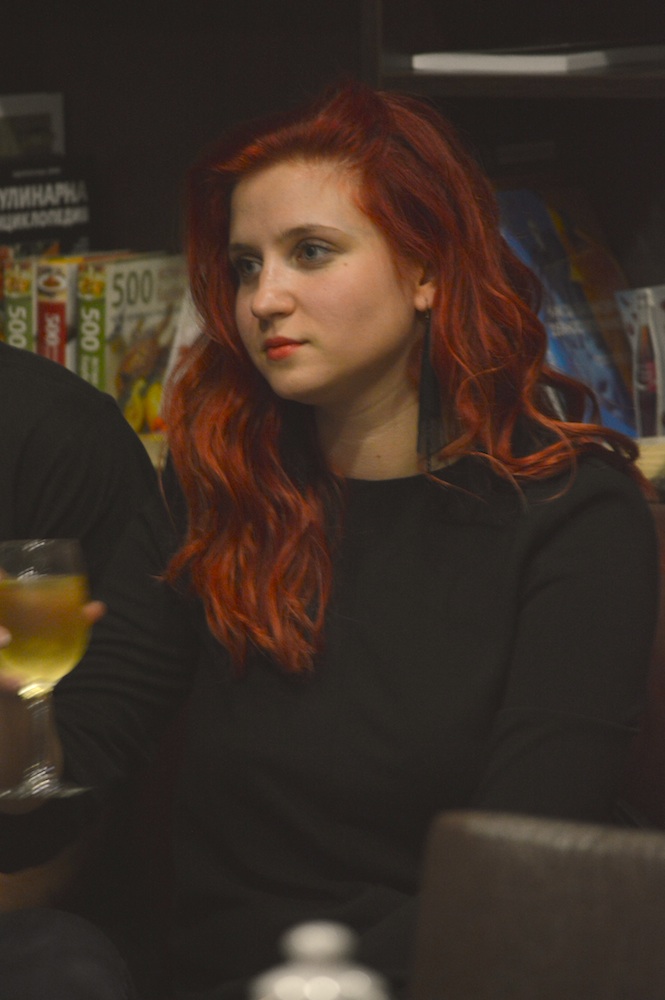 Среща-разговор с Роси Михова за новата ѝ книга "ТРИМА НАСАМЕ. Задочни разговори с Макс Фриш"