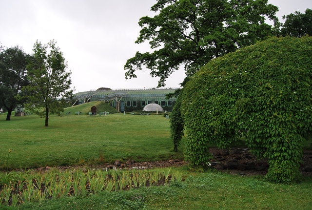 POIESIS/POLEMOS: Боряна Кацарска за поезията на Цочо Бояджиев