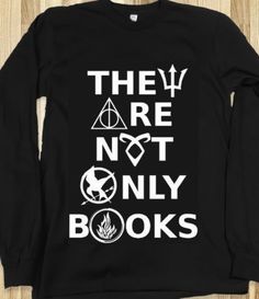 Среща-разговор с Роси Михова за новата ѝ книга "ТРИМА НАСАМЕ. Задочни разговори с Макс Фриш"