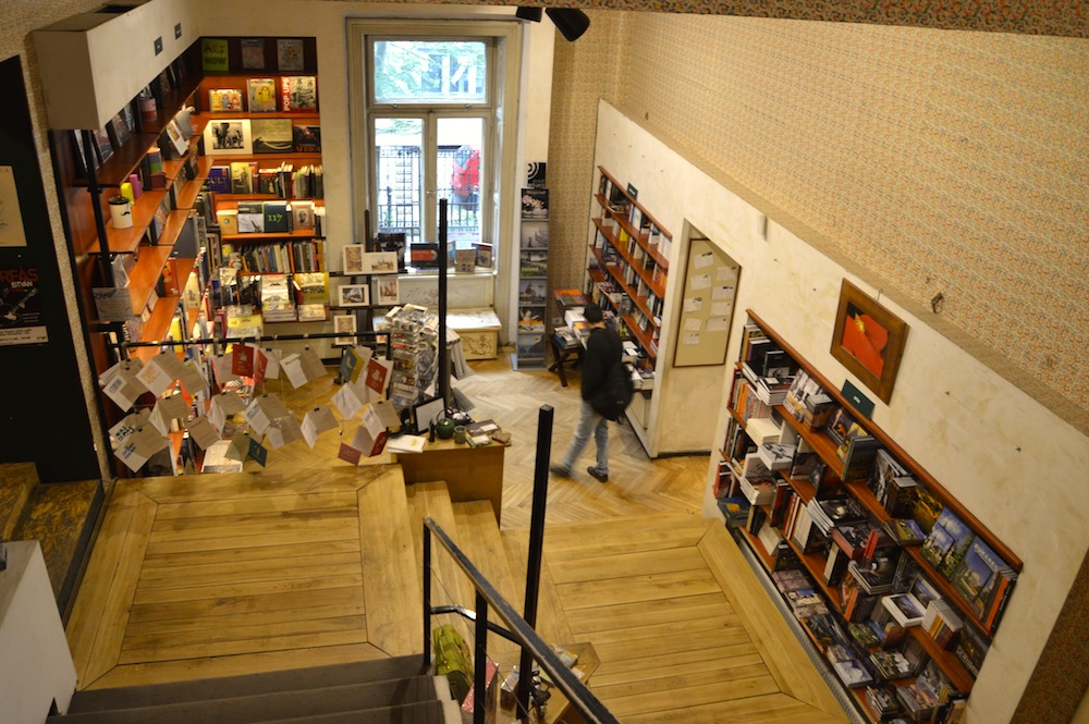 Среща-разговор с Роси Михова за новата ѝ книга "ТРИМА НАСАМЕ. Задочни разговори с Макс Фриш"