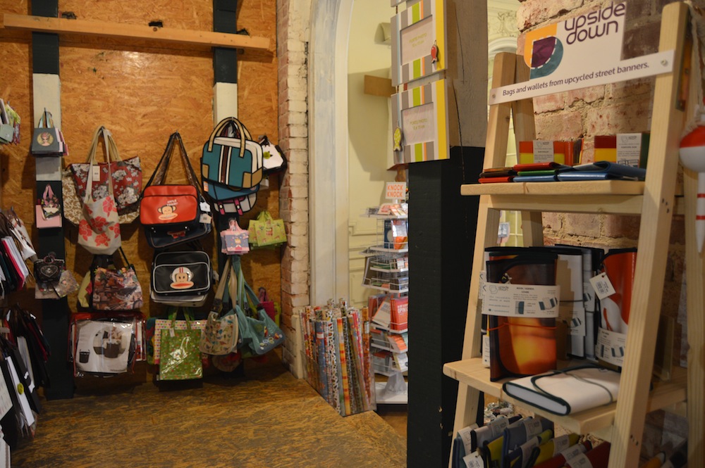 Среща-разговор с Роси Михова за новата ѝ книга "ТРИМА НАСАМЕ. Задочни разговори с Макс Фриш"