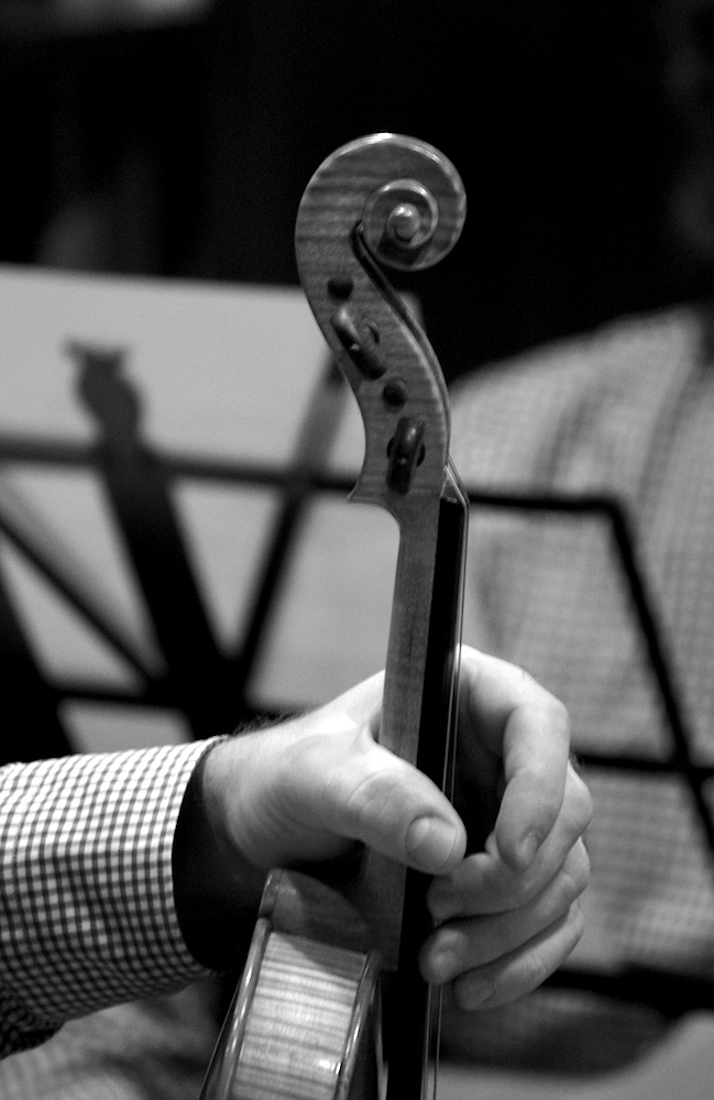 Среща-разговор с Роси Михова за новата ѝ книга "ТРИМА НАСАМЕ. Задочни разговори с Макс Фриш"