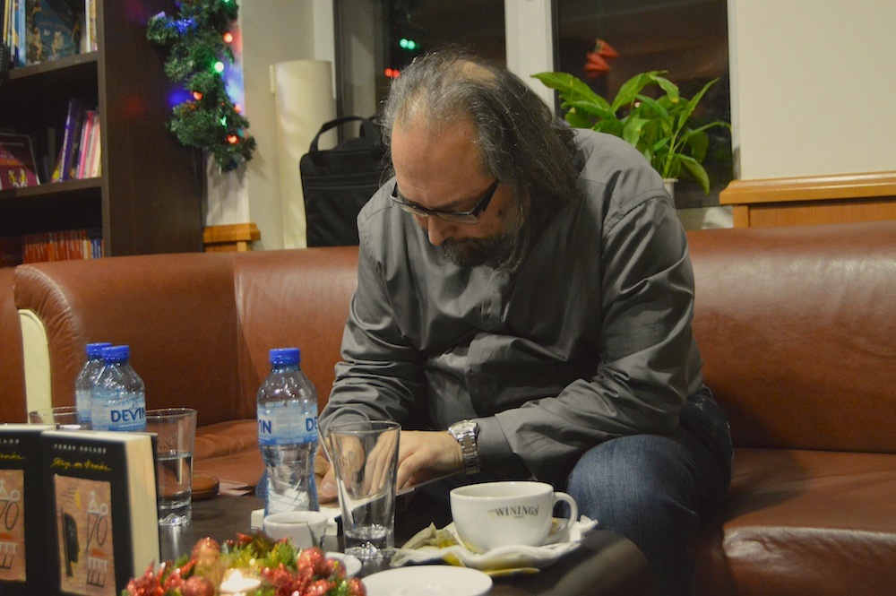 Среща-разговор с Роси Михова за новата ѝ книга "ТРИМА НАСАМЕ. Задочни разговори с Макс Фриш"