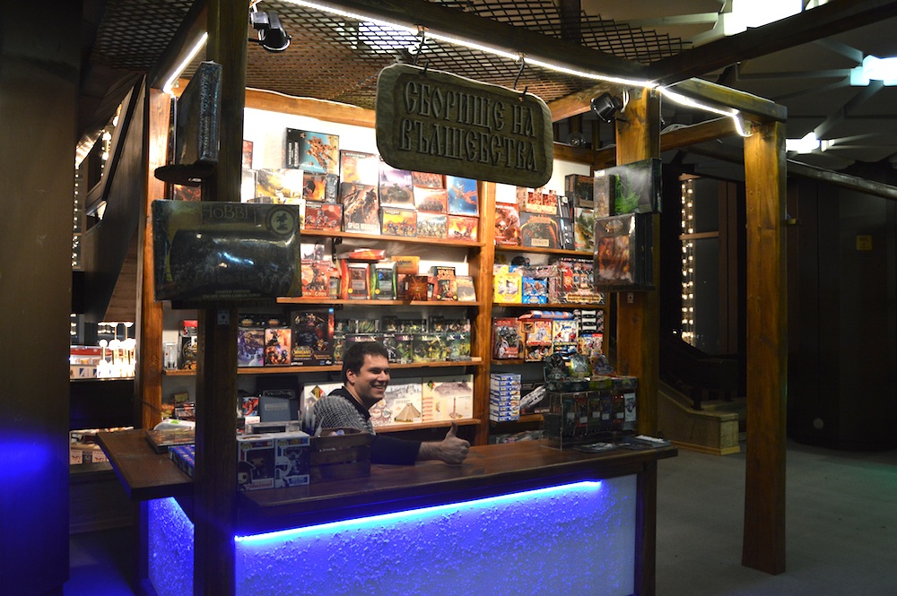 Среща-разговор с Роси Михова за новата ѝ книга "ТРИМА НАСАМЕ. Задочни разговори с Макс Фриш"