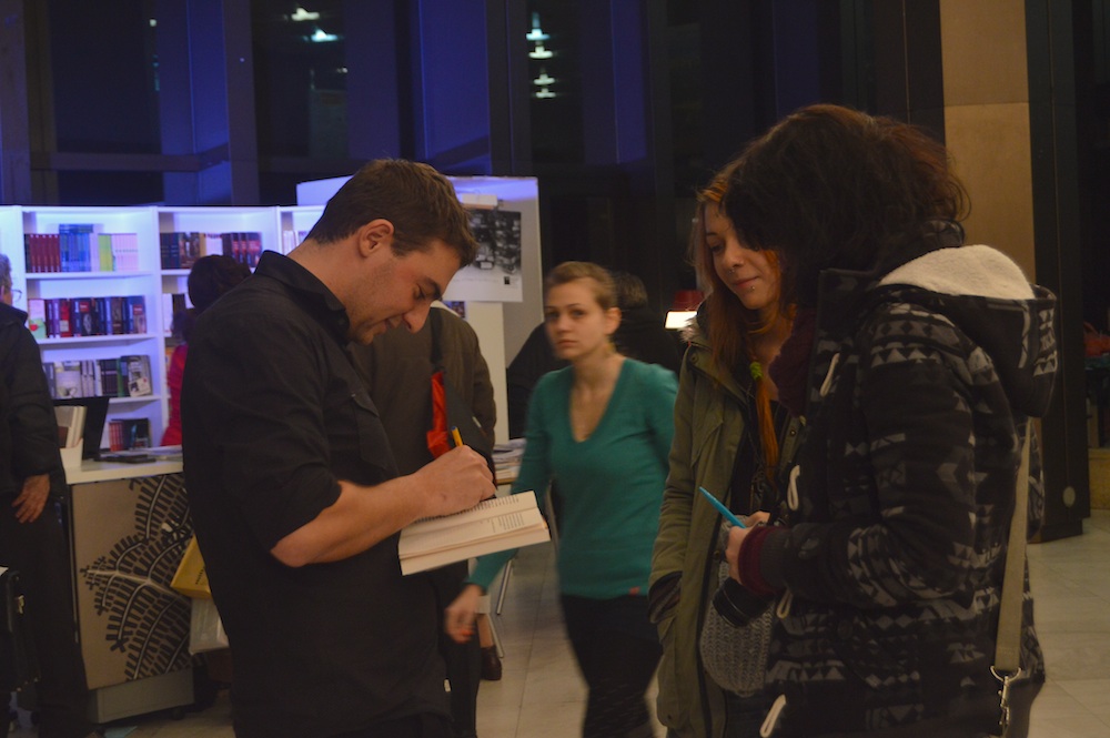 Среща-разговор с Роси Михова за новата ѝ книга "ТРИМА НАСАМЕ. Задочни разговори с Макс Фриш"