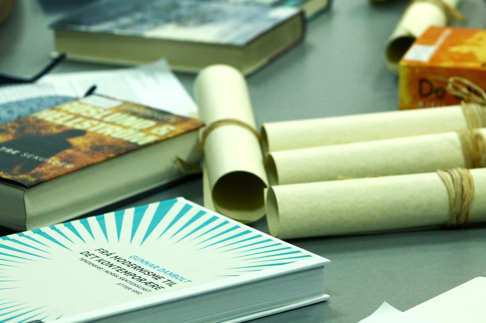 POIESIS/POLEMOS: Боряна Кацарска за поезията на Цочо Бояджиев