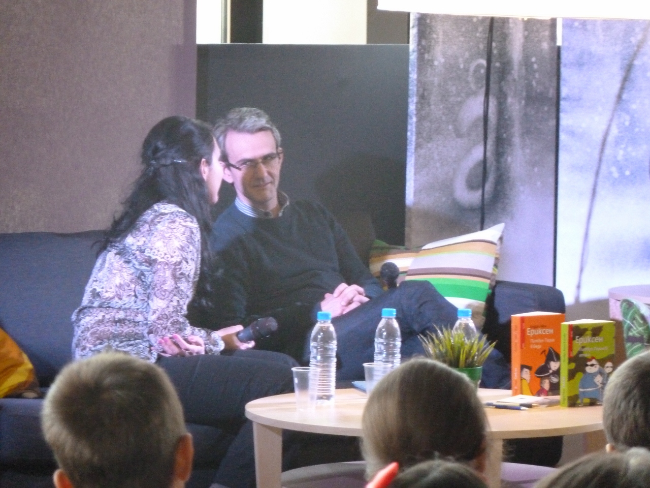 Среща-разговор с Роси Михова за новата ѝ книга "ТРИМА НАСАМЕ. Задочни разговори с Макс Фриш"