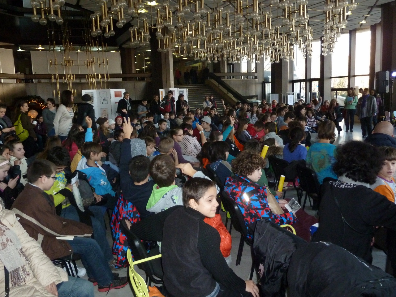 Среща-разговор с Роси Михова за новата ѝ книга "ТРИМА НАСАМЕ. Задочни разговори с Макс Фриш"