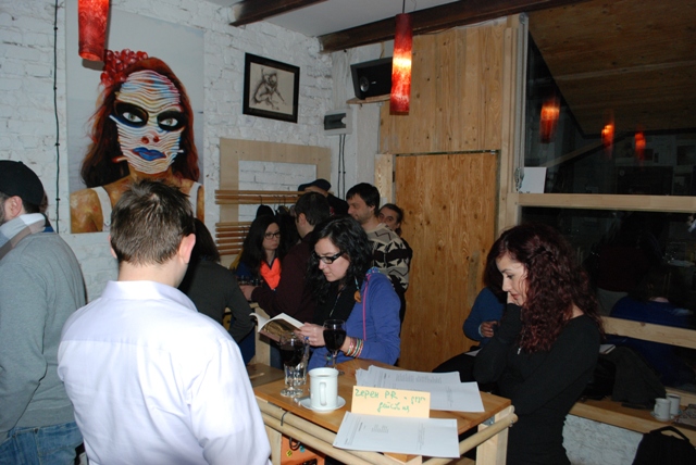 Среща-разговор с Роси Михова за новата ѝ книга "ТРИМА НАСАМЕ. Задочни разговори с Макс Фриш"