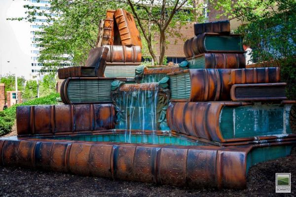 POIESIS/POLEMOS: Боряна Кацарска за поезията на Цочо Бояджиев