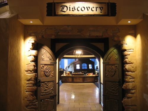 Среща-разговор с Роси Михова за новата ѝ книга "ТРИМА НАСАМЕ. Задочни разговори с Макс Фриш"