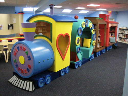 POIESIS/POLEMOS: Боряна Кацарска за поезията на Цочо Бояджиев