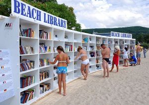 Plazhna biblioteka