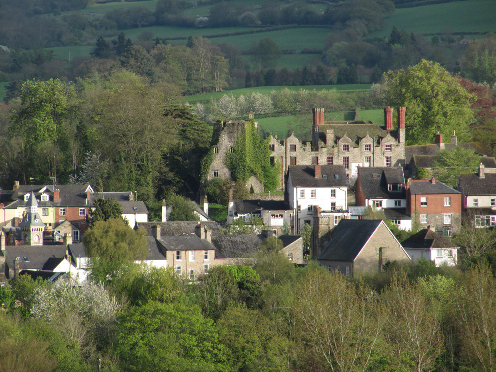 Среща-разговор с Роси Михова за новата ѝ книга "ТРИМА НАСАМЕ. Задочни разговори с Макс Фриш"