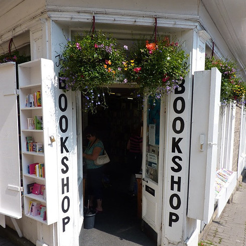 POIESIS/POLEMOS: Боряна Кацарска за поезията на Цочо Бояджиев