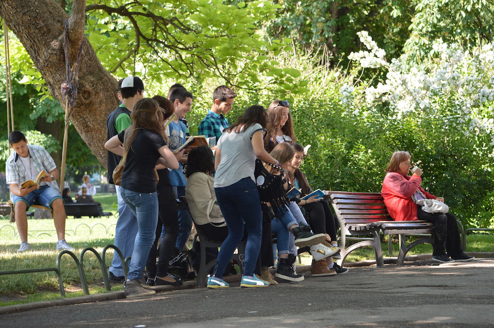 Среща-разговор с Роси Михова за новата ѝ книга "ТРИМА НАСАМЕ. Задочни разговори с Макс Фриш"