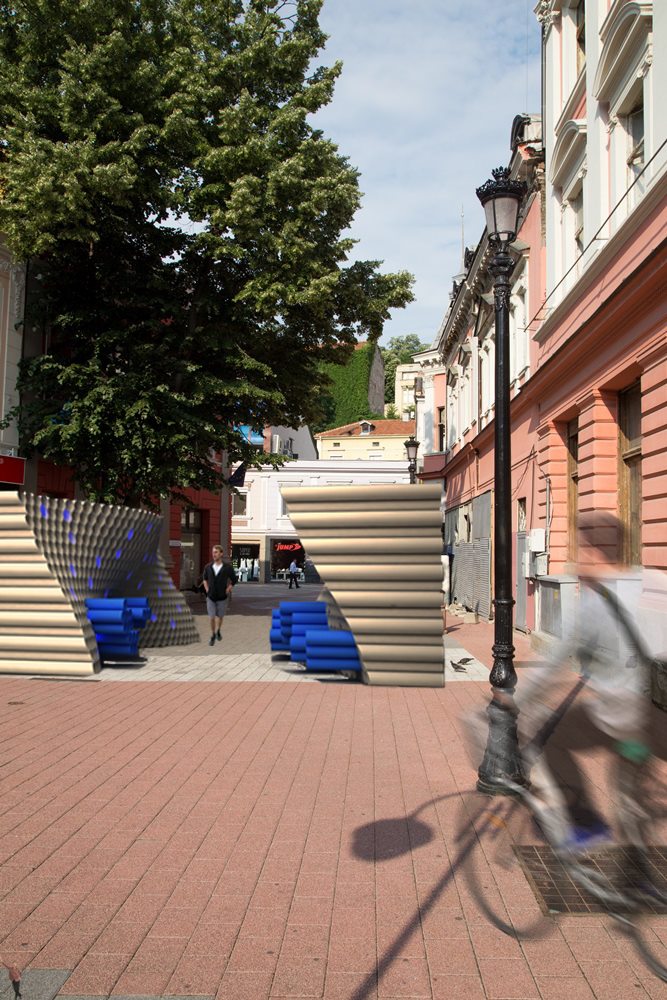 Среща-разговор с Роси Михова за новата ѝ книга "ТРИМА НАСАМЕ. Задочни разговори с Макс Фриш"