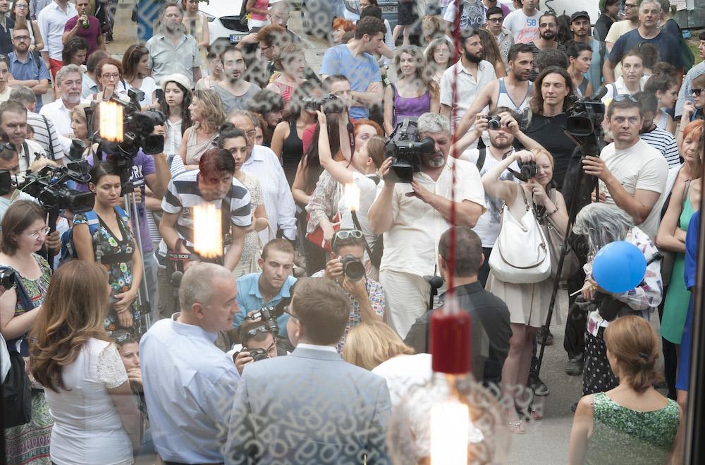 Среща-разговор с Роси Михова за новата ѝ книга "ТРИМА НАСАМЕ. Задочни разговори с Макс Фриш"