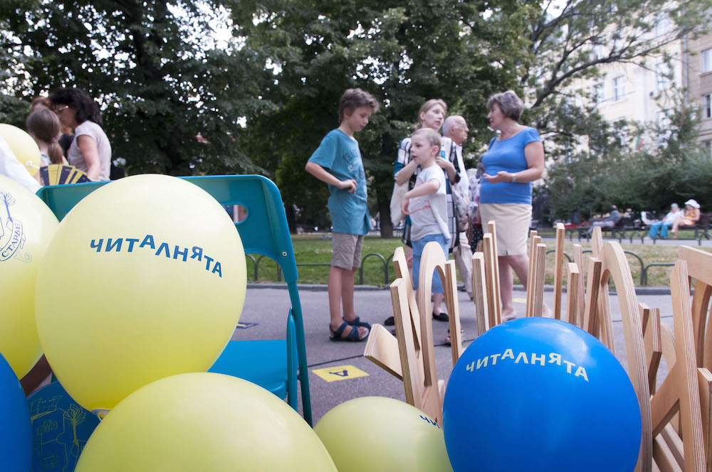 Среща-разговор с Роси Михова за новата ѝ книга "ТРИМА НАСАМЕ. Задочни разговори с Макс Фриш"