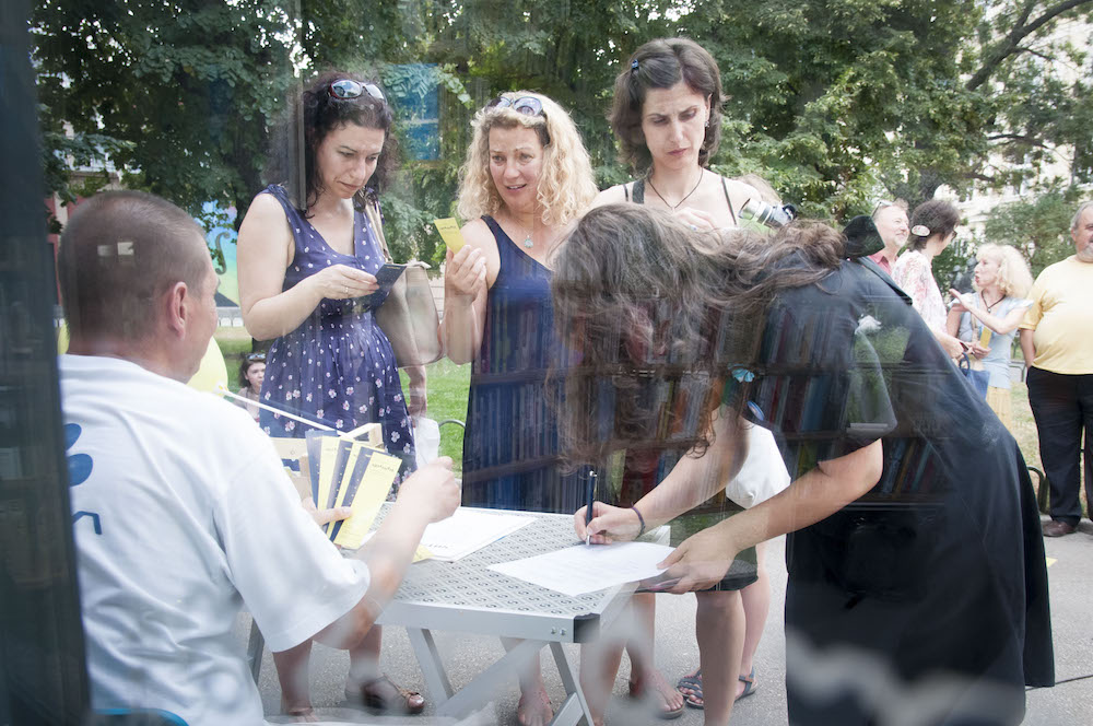 POIESIS/POLEMOS: Боряна Кацарска за поезията на Цочо Бояджиев