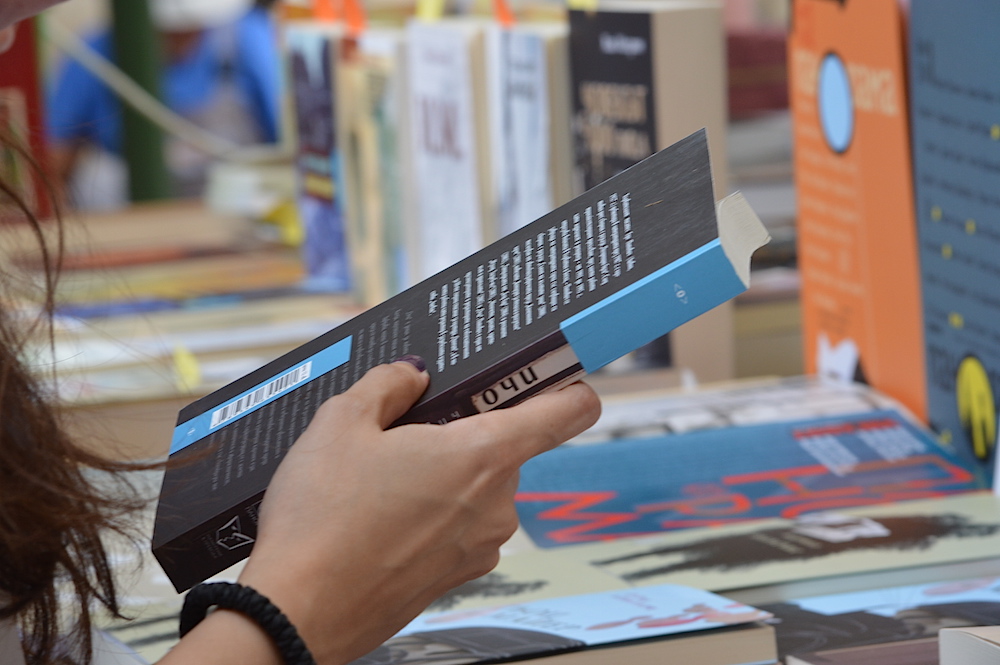 Среща-разговор с Роси Михова за новата ѝ книга "ТРИМА НАСАМЕ. Задочни разговори с Макс Фриш"