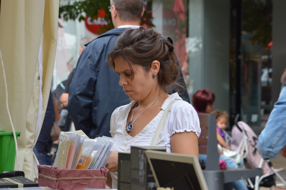 Среща-разговор с Роси Михова за новата ѝ книга "ТРИМА НАСАМЕ. Задочни разговори с Макс Фриш"