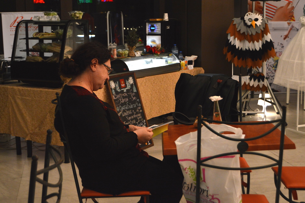 Среща-разговор с Роси Михова за новата ѝ книга "ТРИМА НАСАМЕ. Задочни разговори с Макс Фриш"