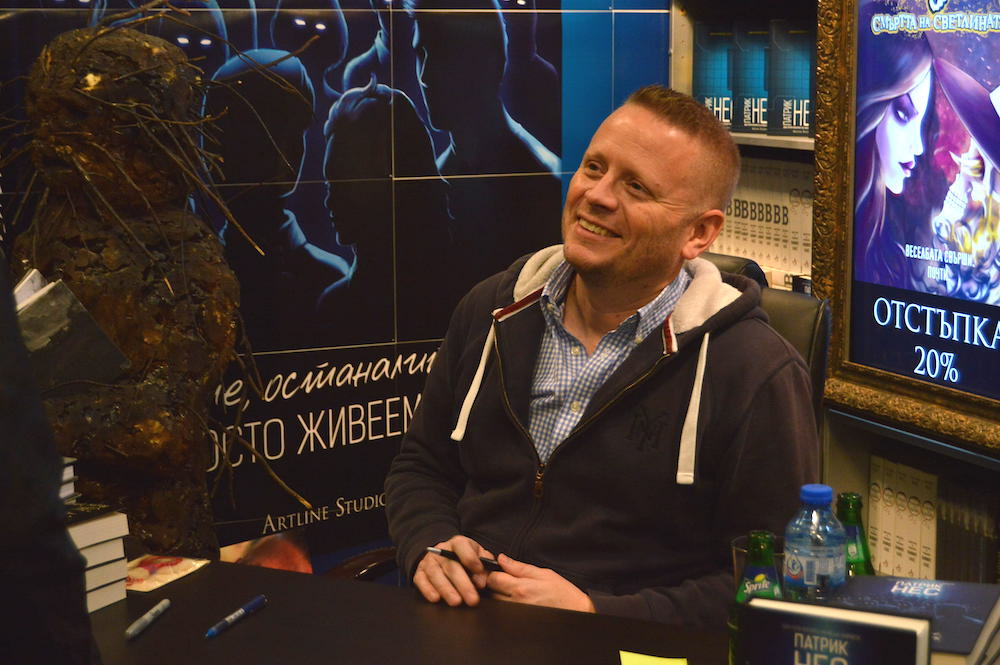 Среща-разговор с Роси Михова за новата ѝ книга "ТРИМА НАСАМЕ. Задочни разговори с Макс Фриш"