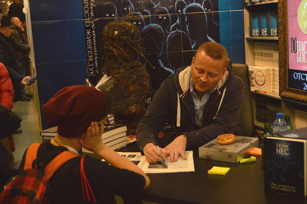 Среща-разговор с Роси Михова за новата ѝ книга "ТРИМА НАСАМЕ. Задочни разговори с Макс Фриш"