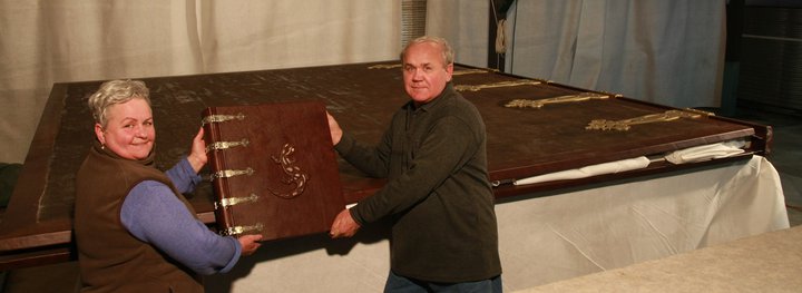 Среща-разговор с Роси Михова за новата ѝ книга "ТРИМА НАСАМЕ. Задочни разговори с Макс Фриш"