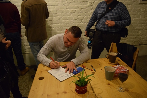 Среща-разговор с Роси Михова за новата ѝ книга "ТРИМА НАСАМЕ. Задочни разговори с Макс Фриш"