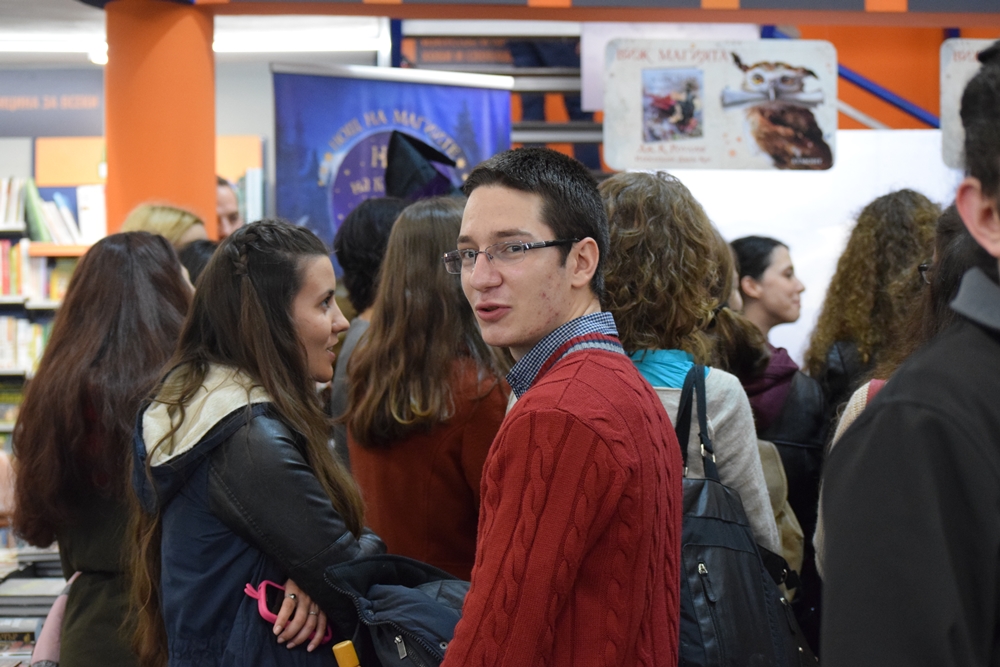 POIESIS/POLEMOS: Боряна Кацарска за поезията на Цочо Бояджиев