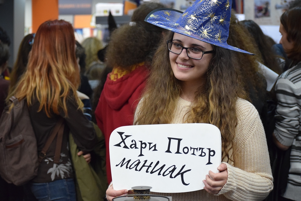 POIESIS/POLEMOS: Боряна Кацарска за поезията на Цочо Бояджиев