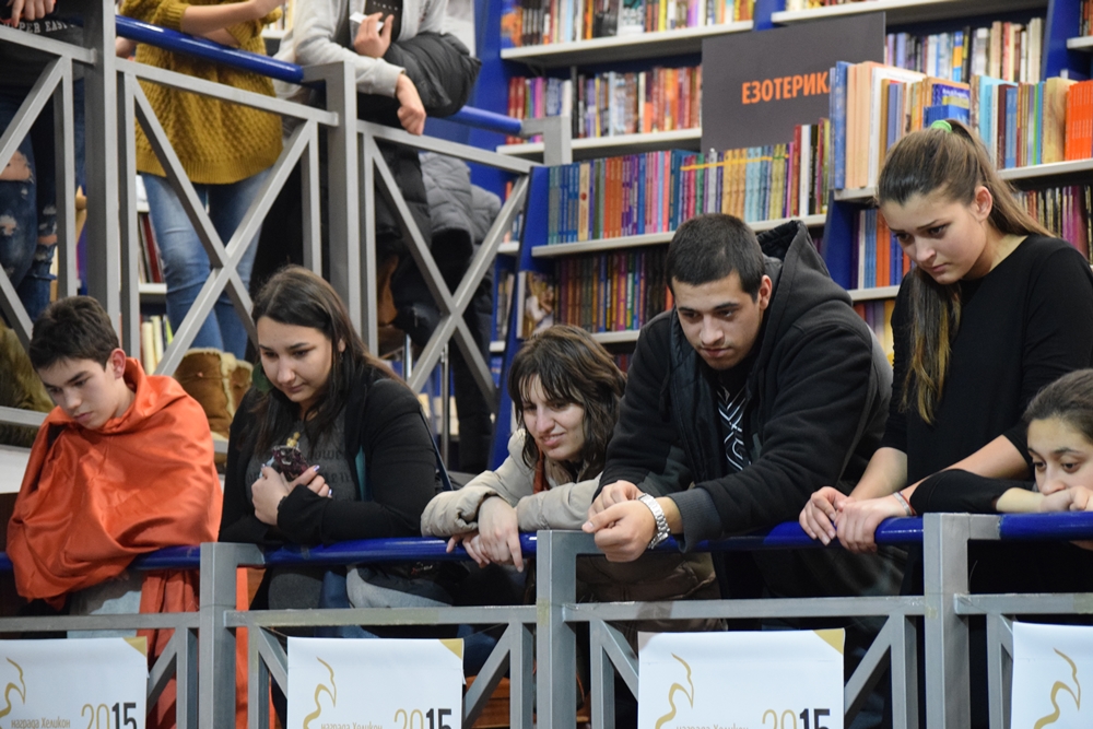 Среща-разговор с Роси Михова за новата ѝ книга "ТРИМА НАСАМЕ. Задочни разговори с Макс Фриш"