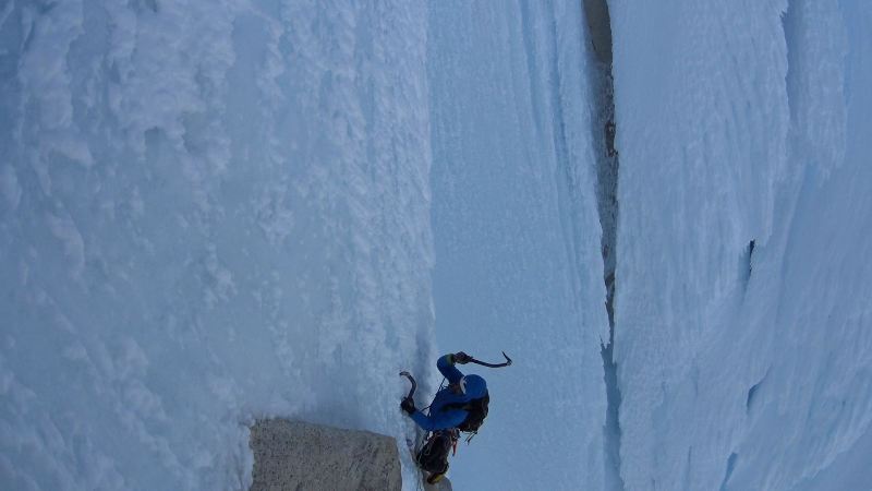 POIESIS/POLEMOS: Боряна Кацарска за поезията на Цочо Бояджиев