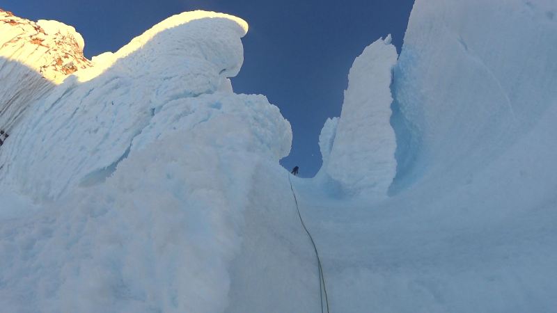 POIESIS/POLEMOS: Боряна Кацарска за поезията на Цочо Бояджиев