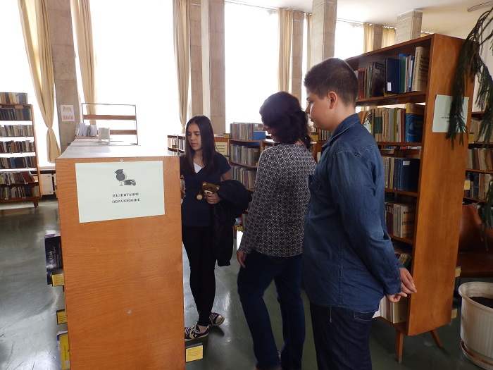 POIESIS/POLEMOS: Боряна Кацарска за поезията на Цочо Бояджиев