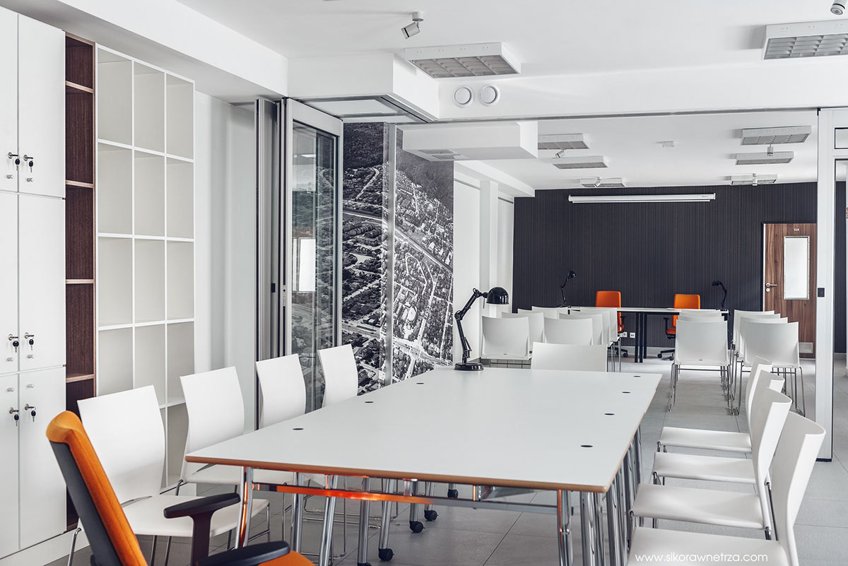 Среща-разговор с Роси Михова за новата ѝ книга "ТРИМА НАСАМЕ. Задочни разговори с Макс Фриш"