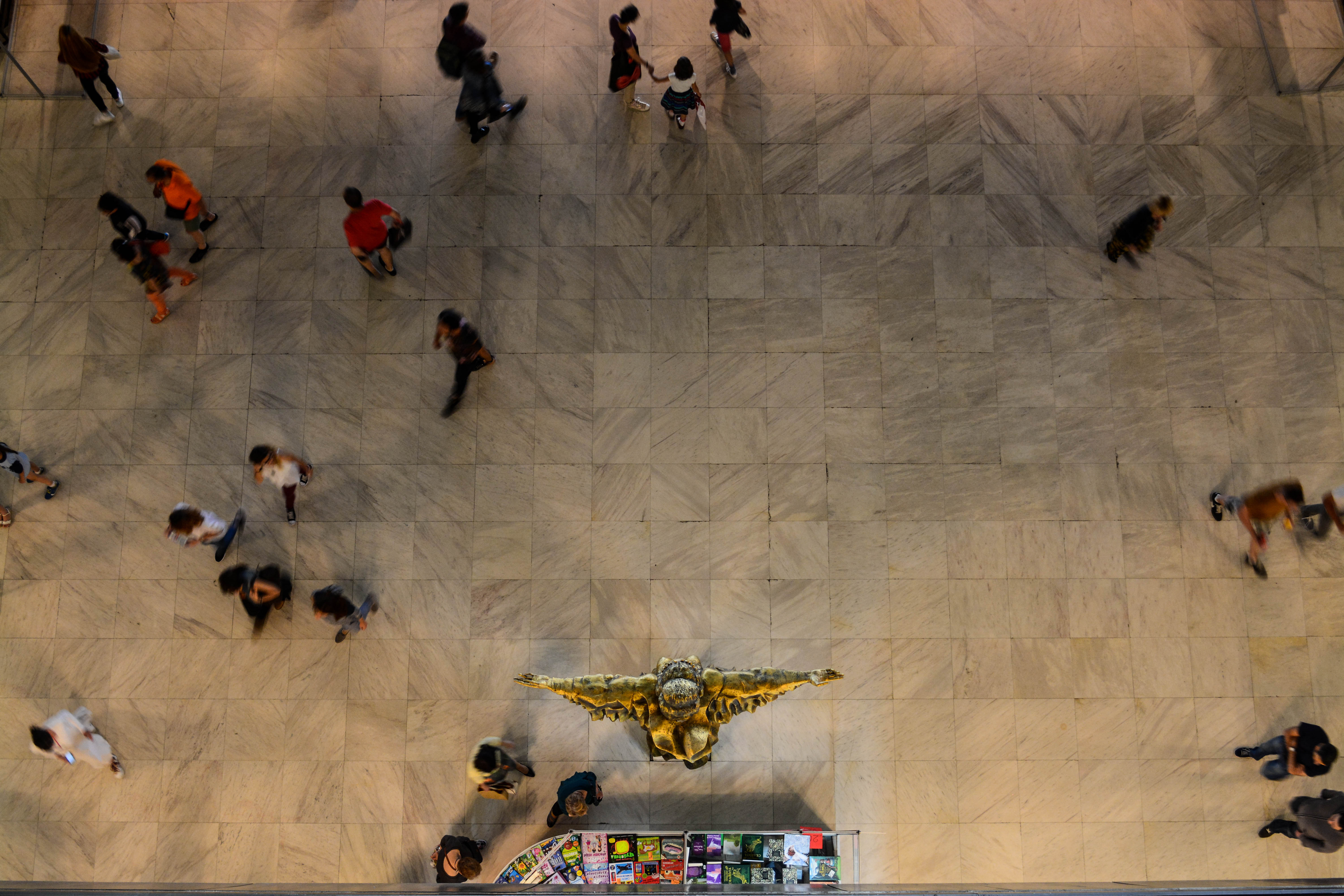 POIESIS/POLEMOS: Боряна Кацарска за поезията на Цочо Бояджиев