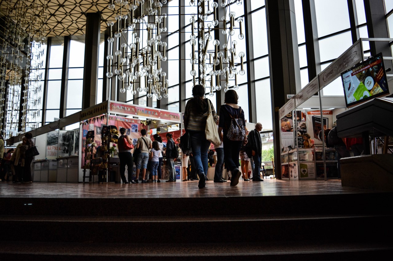 POIESIS/POLEMOS: Боряна Кацарска за поезията на Цочо Бояджиев