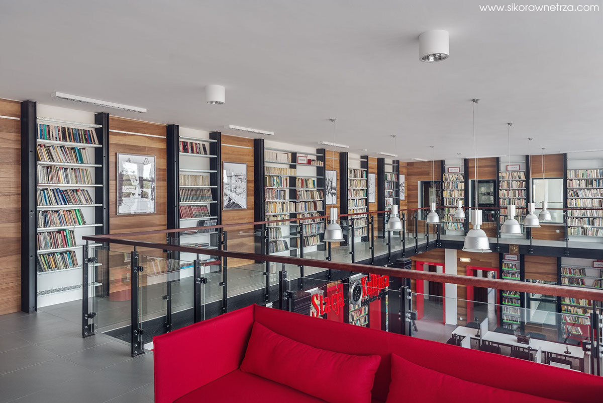 Среща-разговор с Роси Михова за новата ѝ книга "ТРИМА НАСАМЕ. Задочни разговори с Макс Фриш"