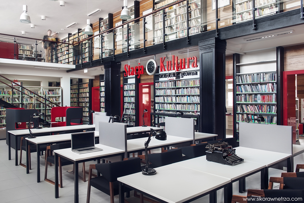 Среща-разговор с Роси Михова за новата ѝ книга "ТРИМА НАСАМЕ. Задочни разговори с Макс Фриш"