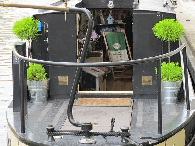 POIESIS/POLEMOS: Боряна Кацарска за поезията на Цочо Бояджиев