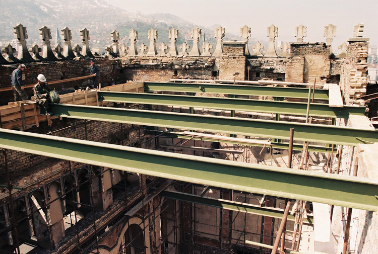 POIESIS/POLEMOS: Боряна Кацарска за поезията на Цочо Бояджиев