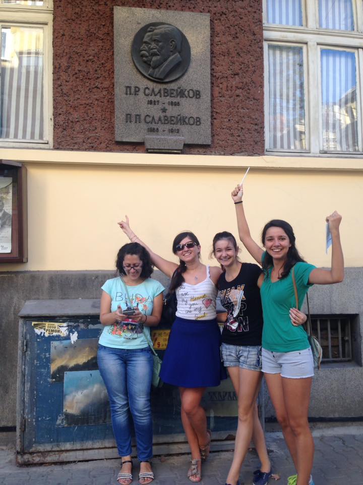 Среща-разговор с Роси Михова за новата ѝ книга "ТРИМА НАСАМЕ. Задочни разговори с Макс Фриш"